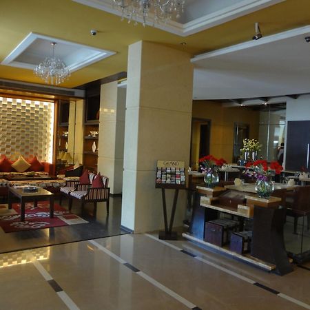 Gry residencia Hotel&apartamentos con servicio Bombay Exterior foto