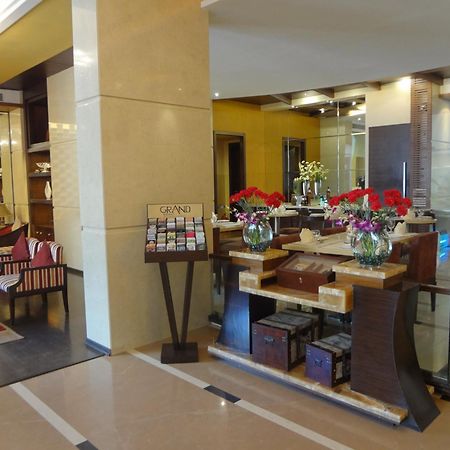 Gry residencia Hotel&apartamentos con servicio Bombay Exterior foto