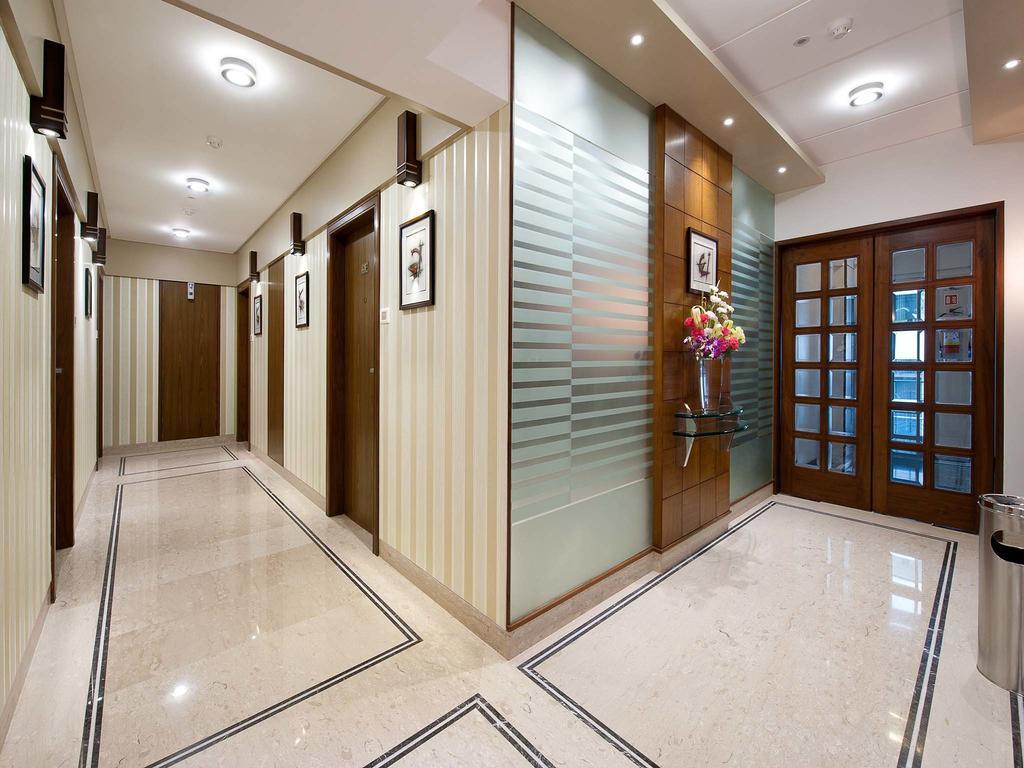 Gry residencia Hotel&apartamentos con servicio Bombay Exterior foto