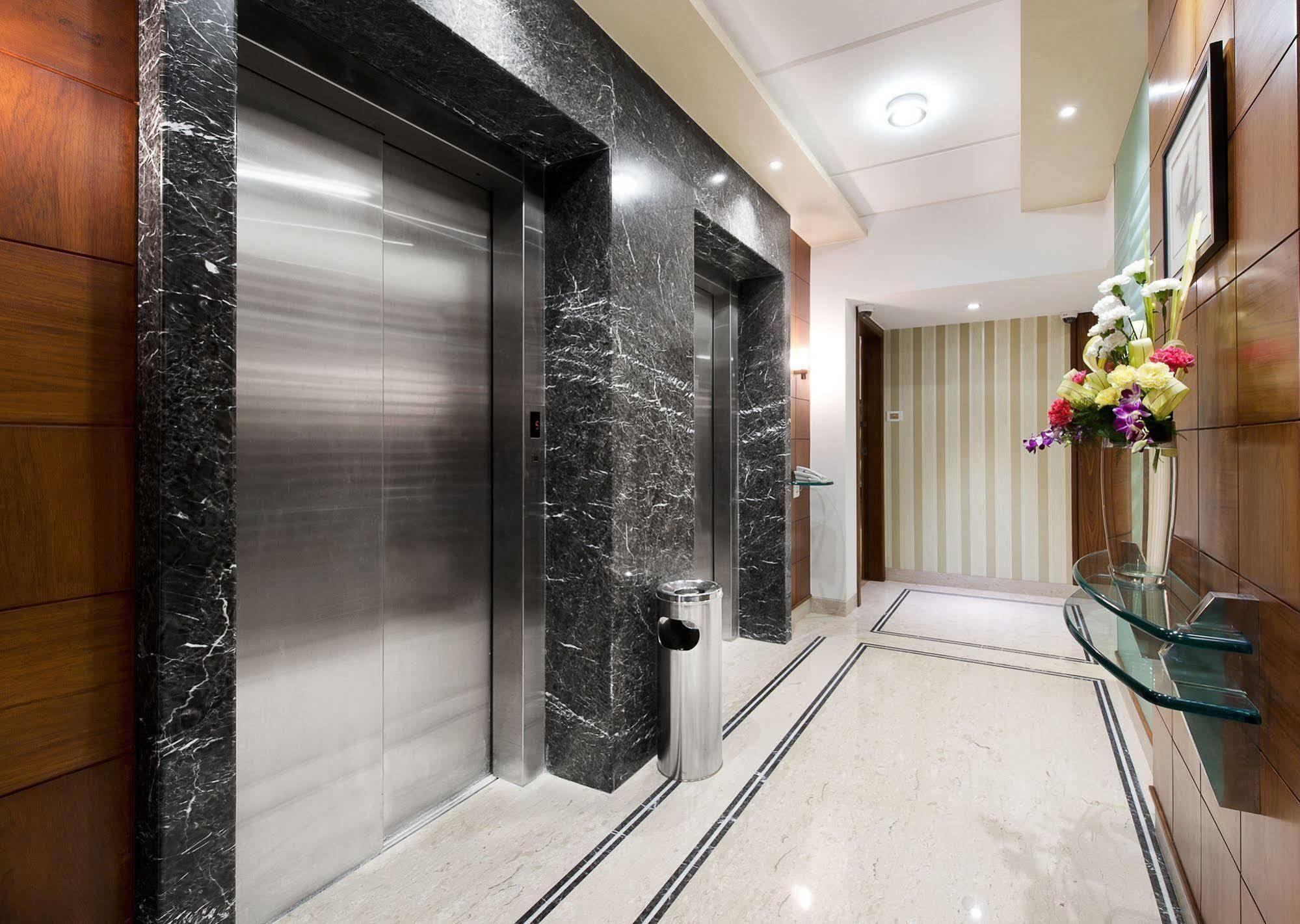 Gry residencia Hotel&apartamentos con servicio Bombay Exterior foto