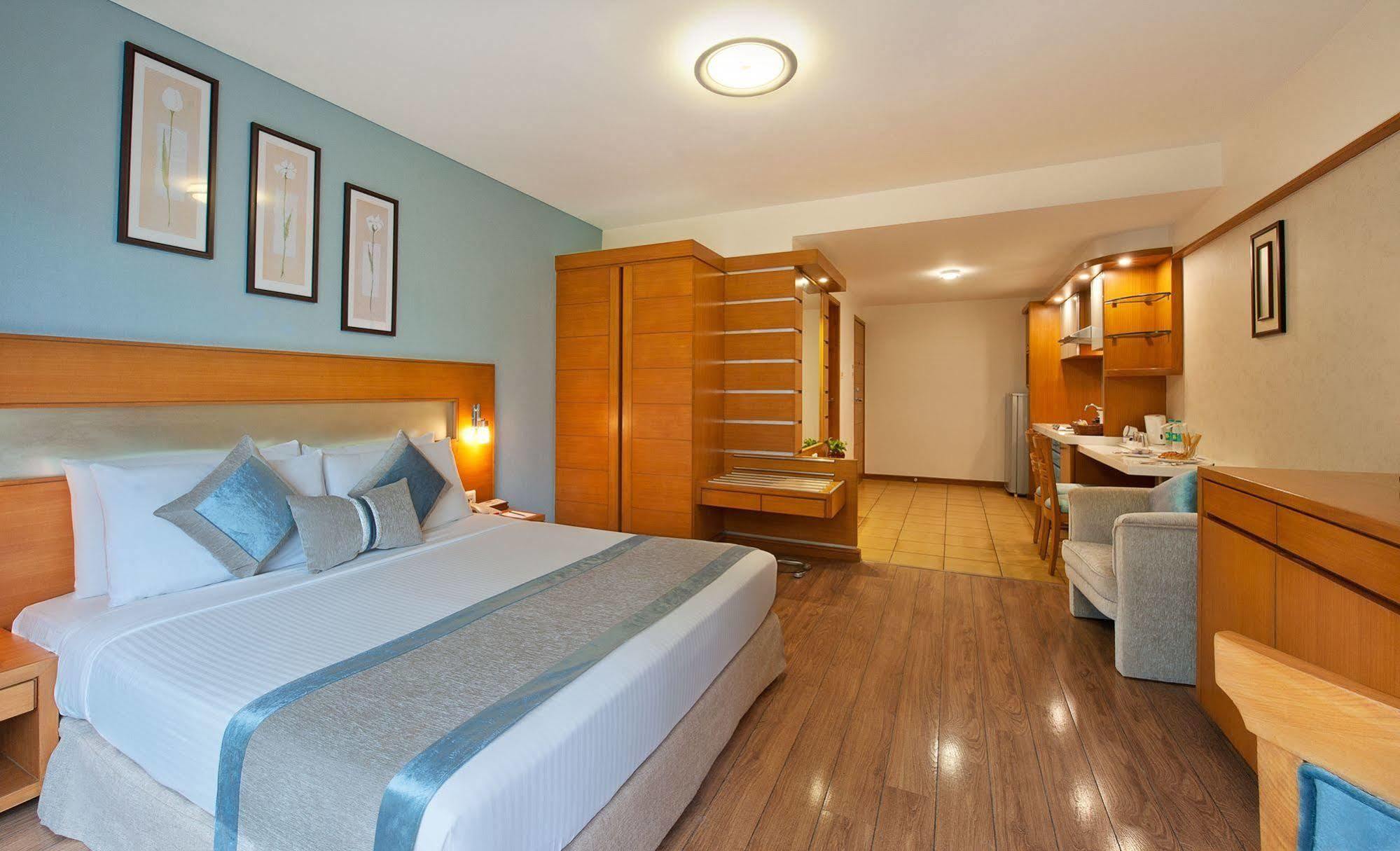 Gry residencia Hotel&apartamentos con servicio Bombay Exterior foto